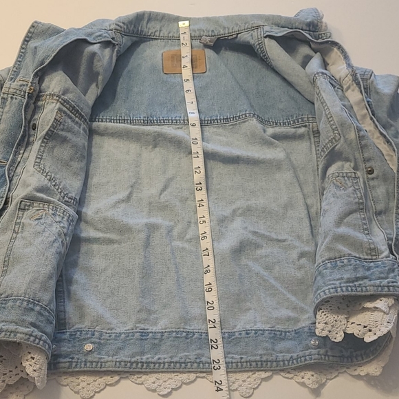 Liz Authentic trucker lace denim jacket Medium - Picture 7 of 7